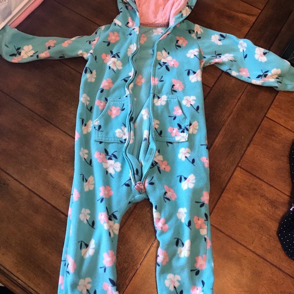 Zip up rompers (2)